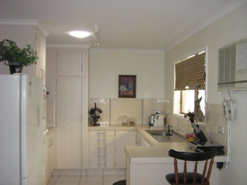 11 Raymond Croker Ave, Mount Pleasant QLD 4740