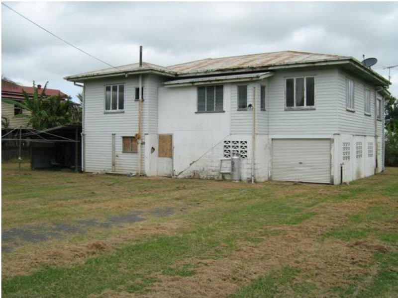 17 Youngs Lane, Walkerston QLD 4751