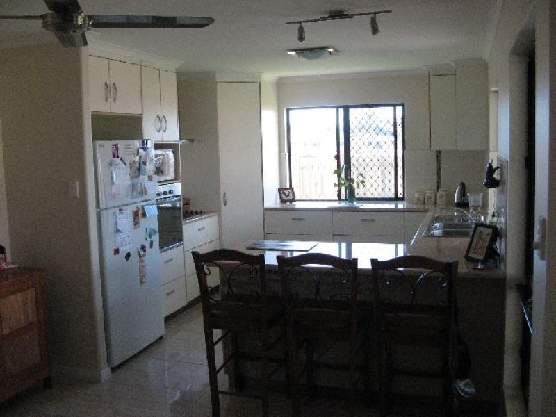 12 Vesta Lane, Ooralea QLD 4740