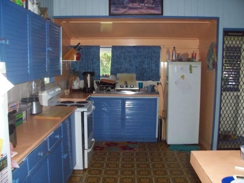 19 Hunter Street, West Mackay QLD 4740