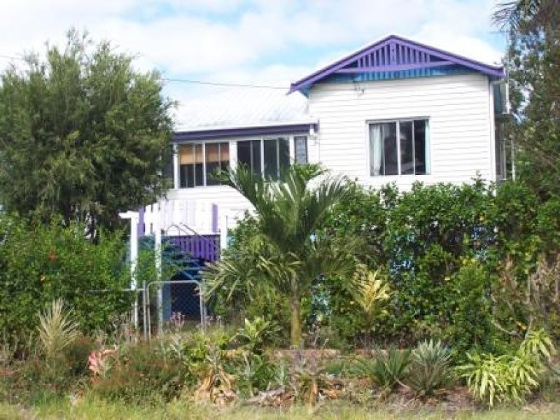 11 Beaton Street, West Mackay QLD 4740