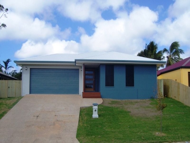 15 JASMINE DRIVE, Blacks Beach QLD 4740