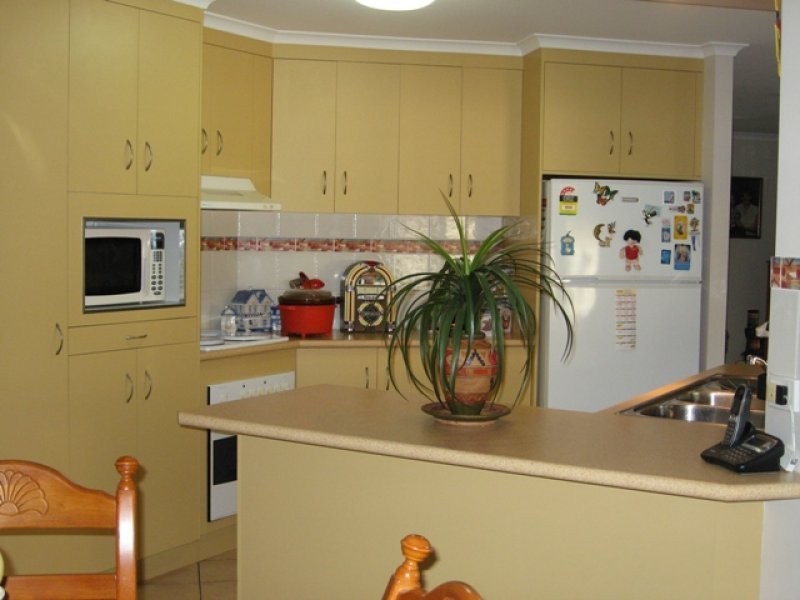 10 Skiddaw Street, Rural View QLD 4740