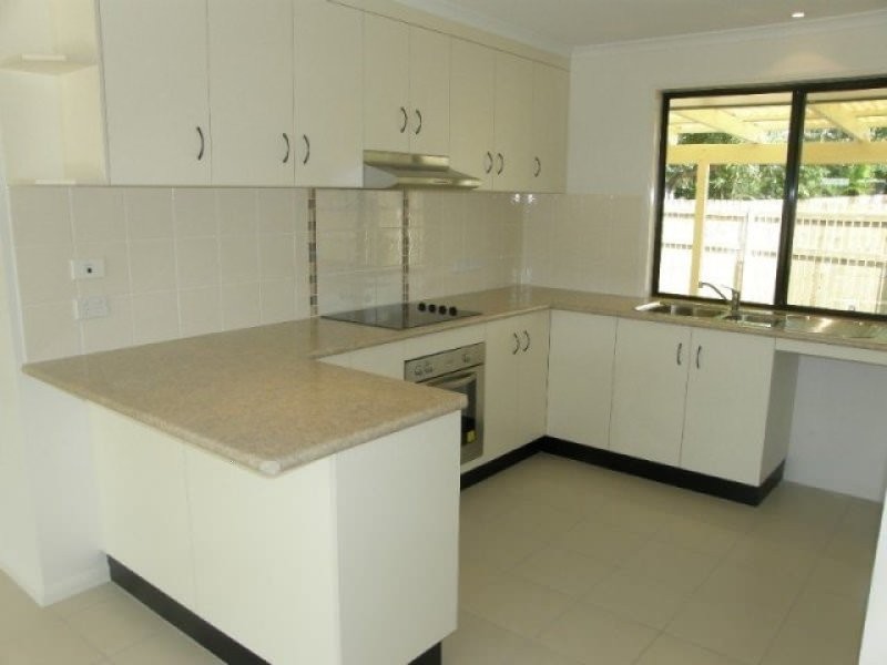 5 JASMINE DRIVE, Blacks Beach QLD 4740