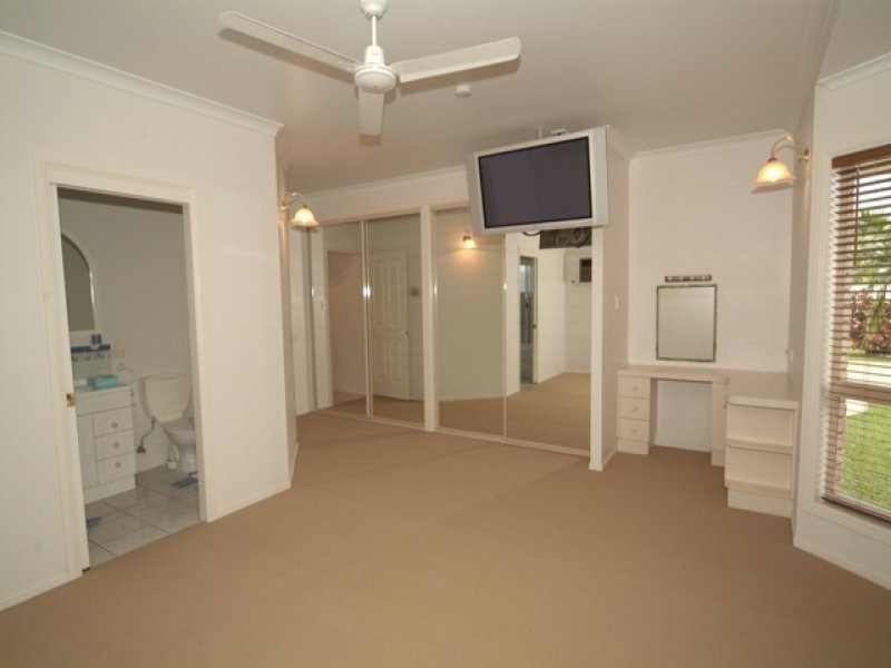 76 Gunsynd Street, Ooralea QLD 4740