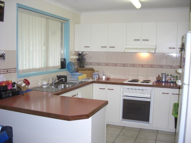 6 Melanie Street, Eimeo QLD 4740