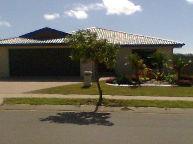 4 Townsend Street, Bucasia QLD 4750