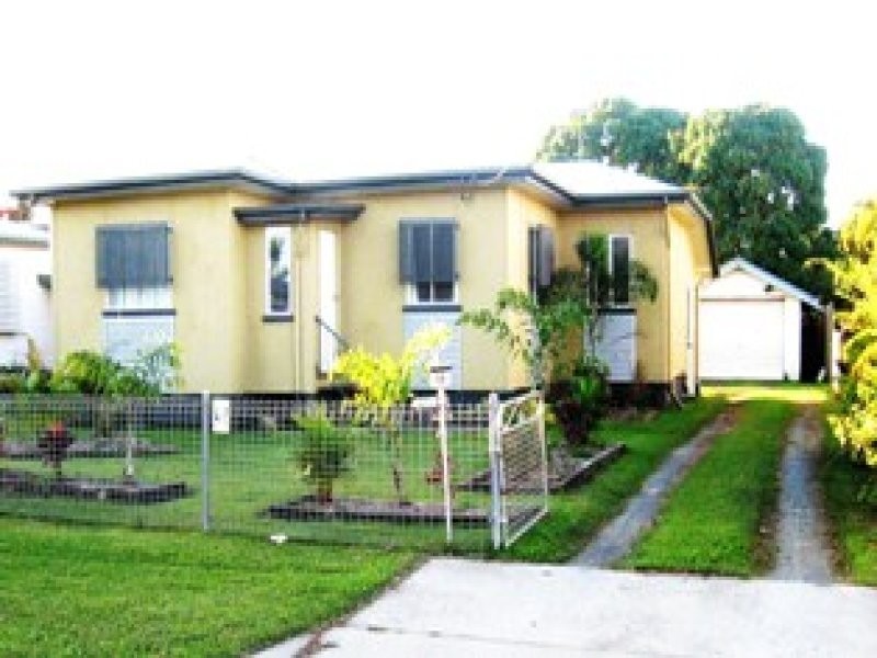 14 Black Street, South Mackay QLD 4740