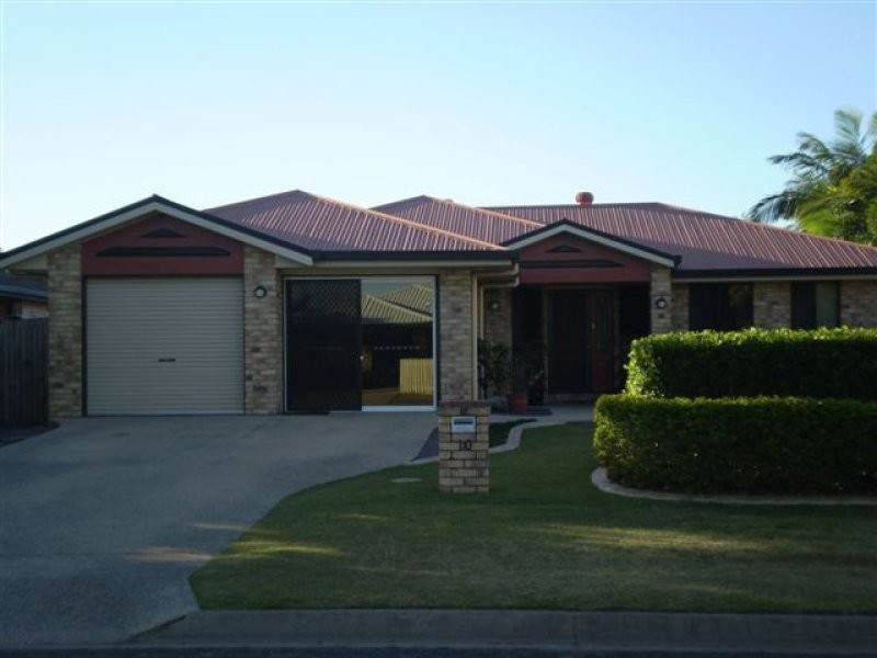 10 Vassallo Drive, Glenella QLD 4740