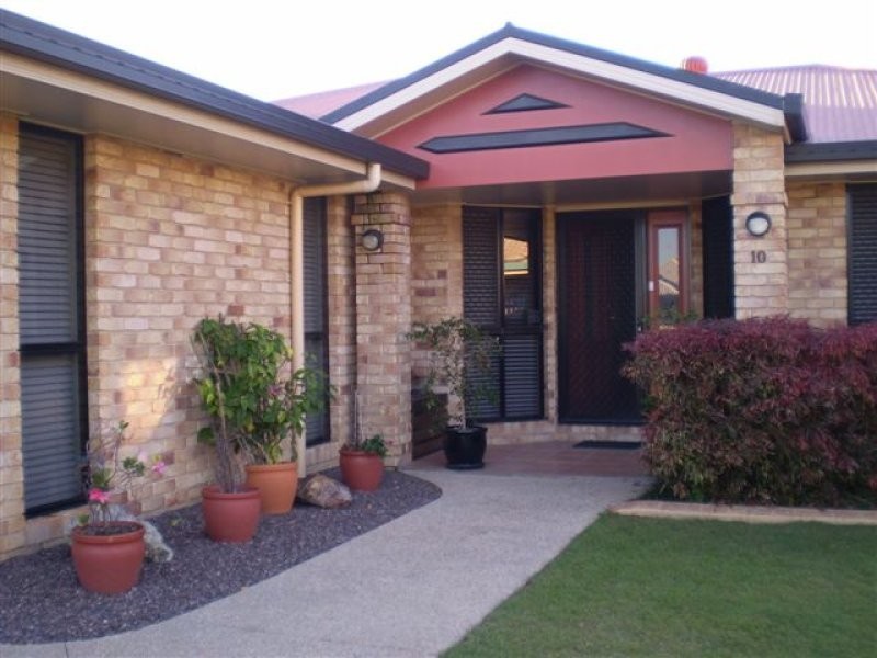 10 Vassallo Drive, Glenella QLD 4740