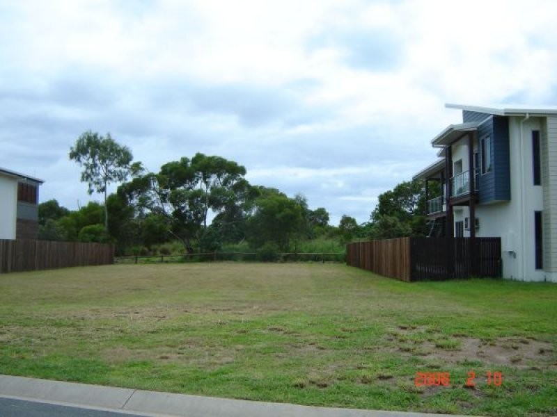 17 Seafarer Court, Blacks Beach QLD 4740