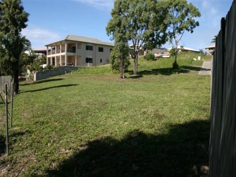 15 Sailaway Drive, Eimeo QLD 4740