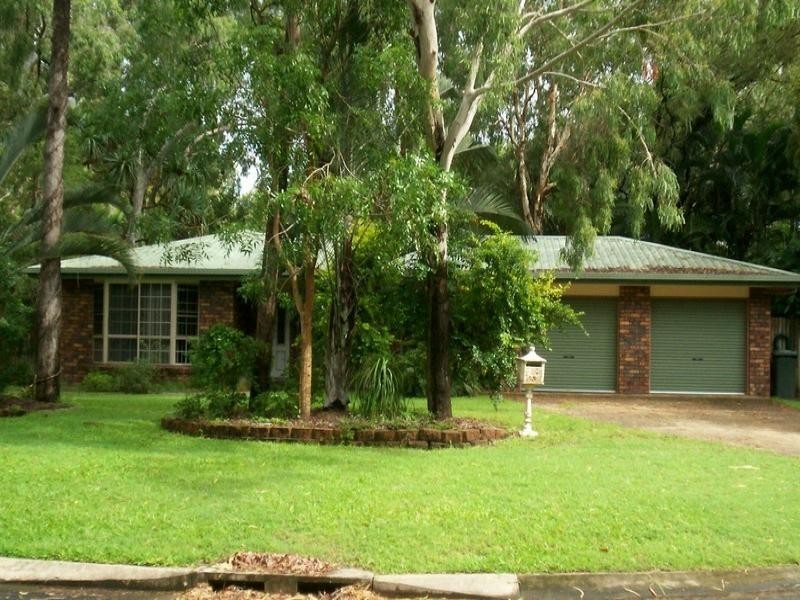 8 Dapplewood Close, Andergrove QLD 4740