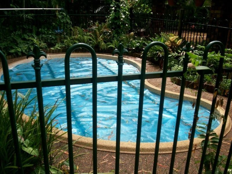 8 Dapplewood Close, Andergrove QLD 4740