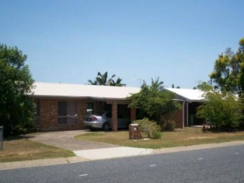 17 Mansfield Drive, Beaconsfield QLD 4740