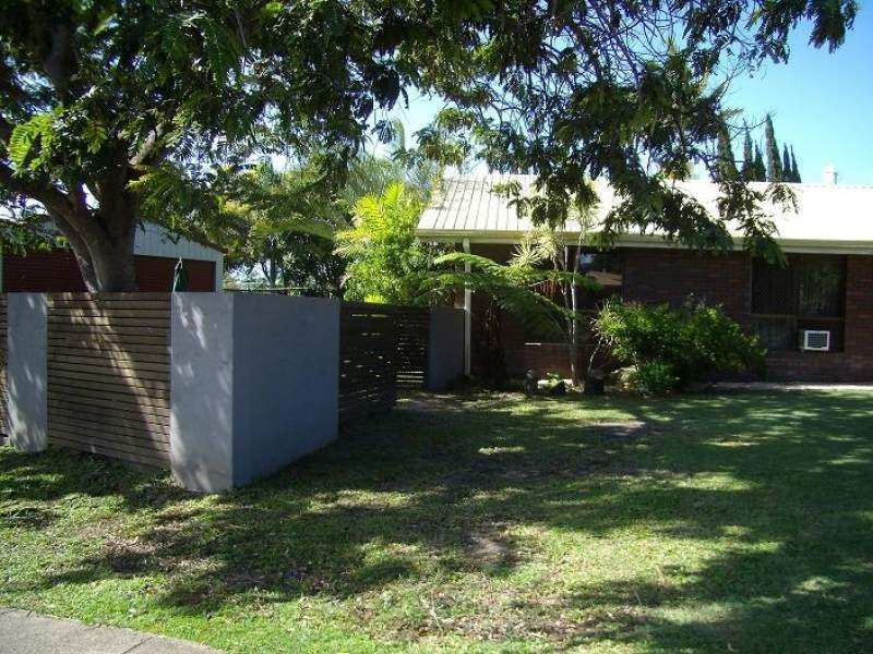 17 PHILLIP STREET, Mount Pleasant QLD 4740