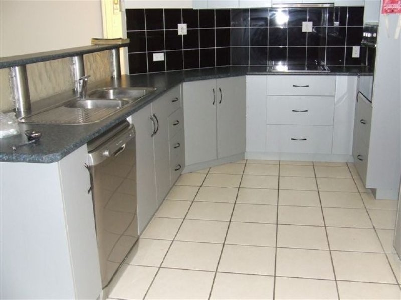 43 Elizabeth Street, Mirani QLD 4754
