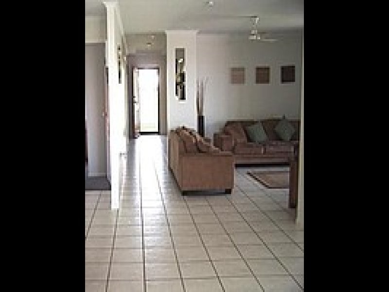 11 Wilcox Street, Eimeo QLD 4740