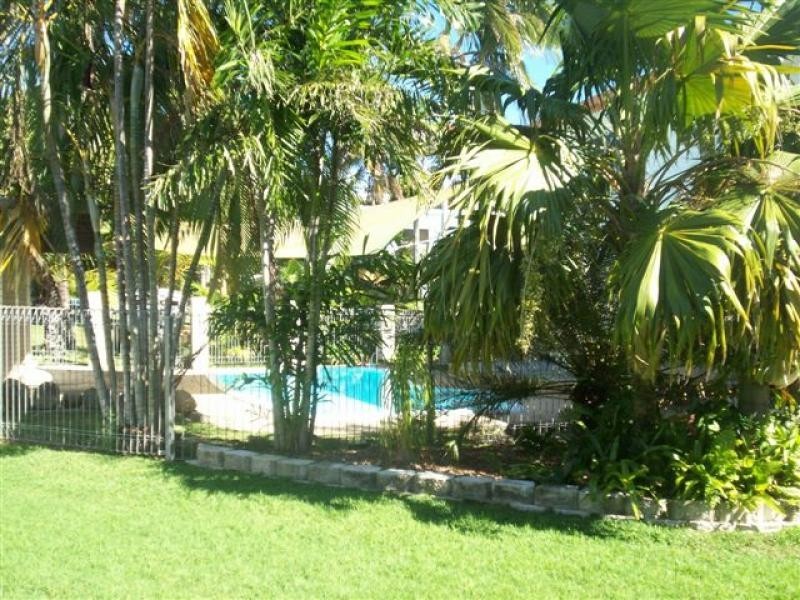 12 Denman Ave, Shoal Point QLD 4750