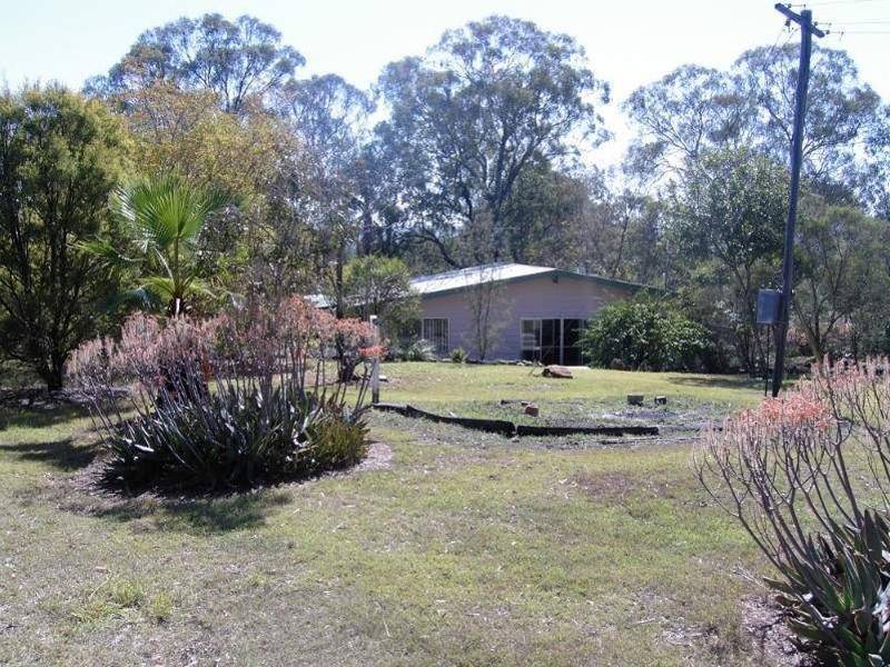 24 Robson Place, Allandale QLD 4310