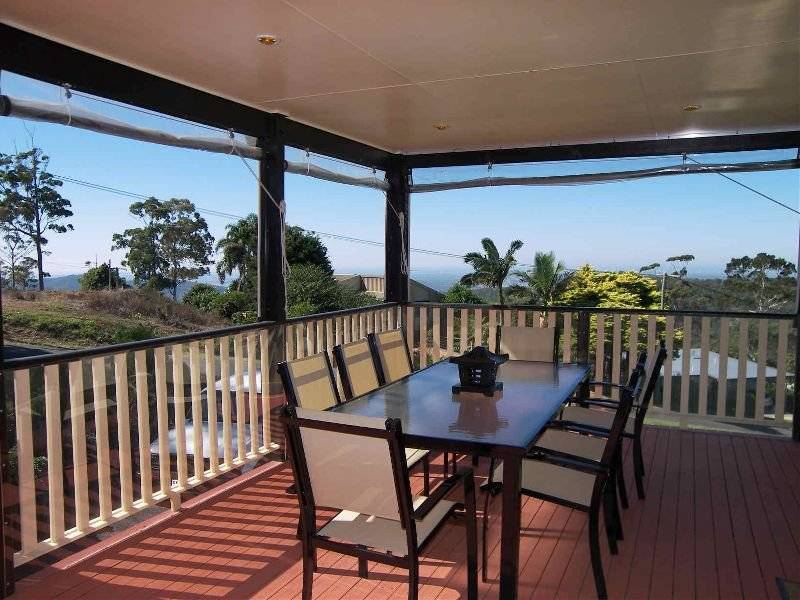 43 Paradise Drive, Eagle Heights QLD 4271