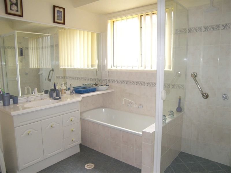 128 Brooklands Drive, Beaudesert QLD 4285