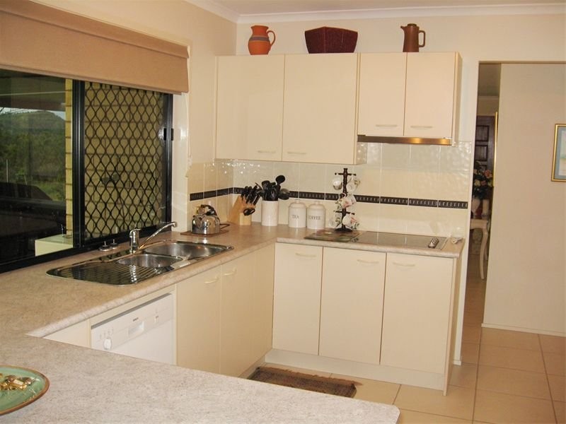 238 Routley Drive, Kooralbyn QLD 4285