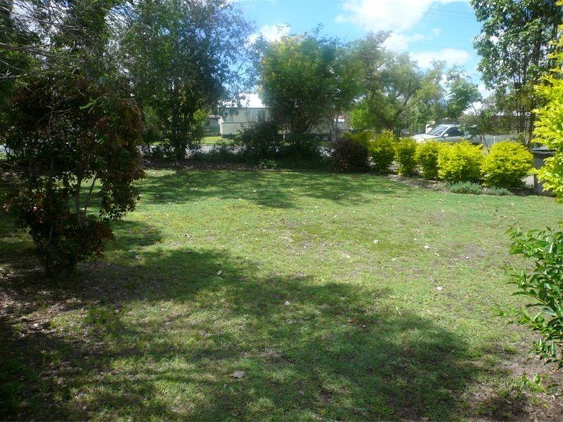 18 Edward Street, Beaudesert QLD 4285