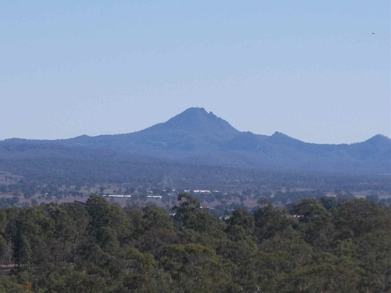 150 Brooklands Drive, Beaudesert QLD 4285