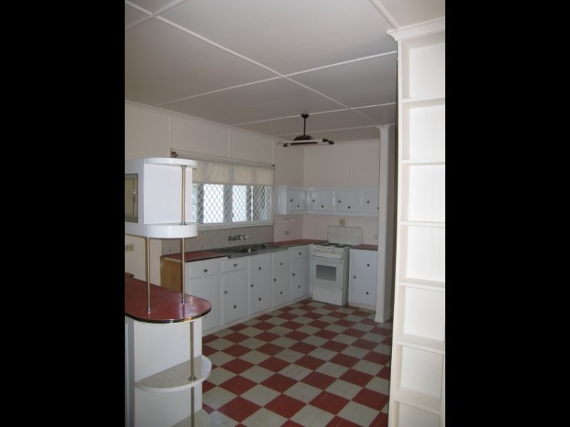 11 Mitchell Street, Beaudesert QLD 4285