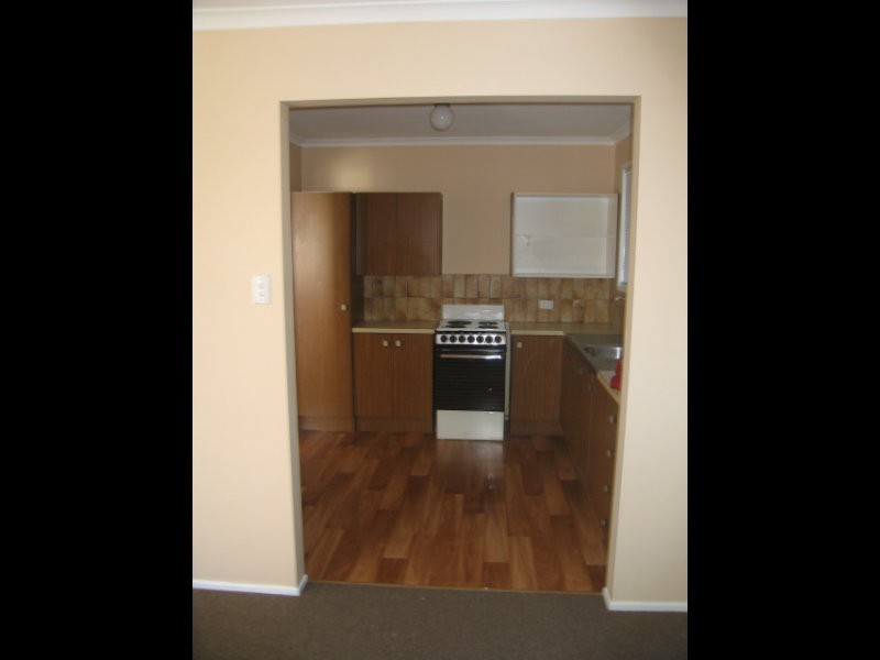 8 Cedar Drive, Beaudesert QLD 4285