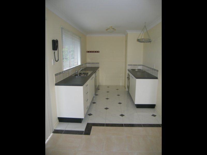 8 Serena Drive, Beaudesert QLD 4285