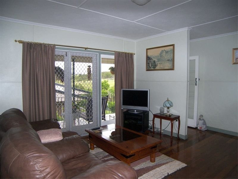 24 Kamarooka Street, Beaudesert QLD 4285