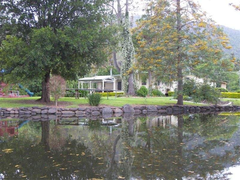 260 Sarabah Road, Canungra QLD 4275