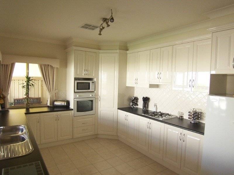 23 Sunset Circuit, Walkley Heights SA 5098