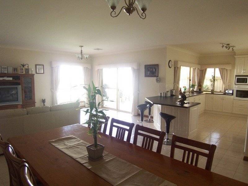 23 Sunset Circuit, Walkley Heights SA 5098