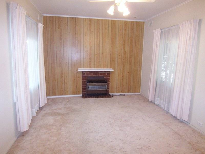 16 Wootten Street, Greenacres SA 5086