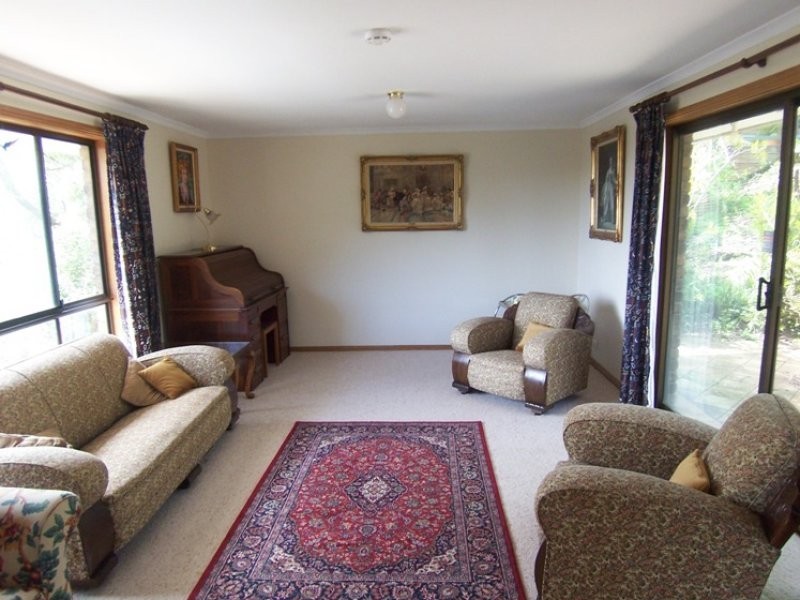 40 Sheoak Road, Crafers West SA 5152