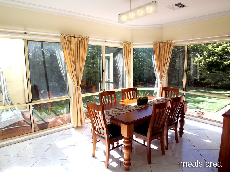 9 Trinity Way, Oakden SA 5086