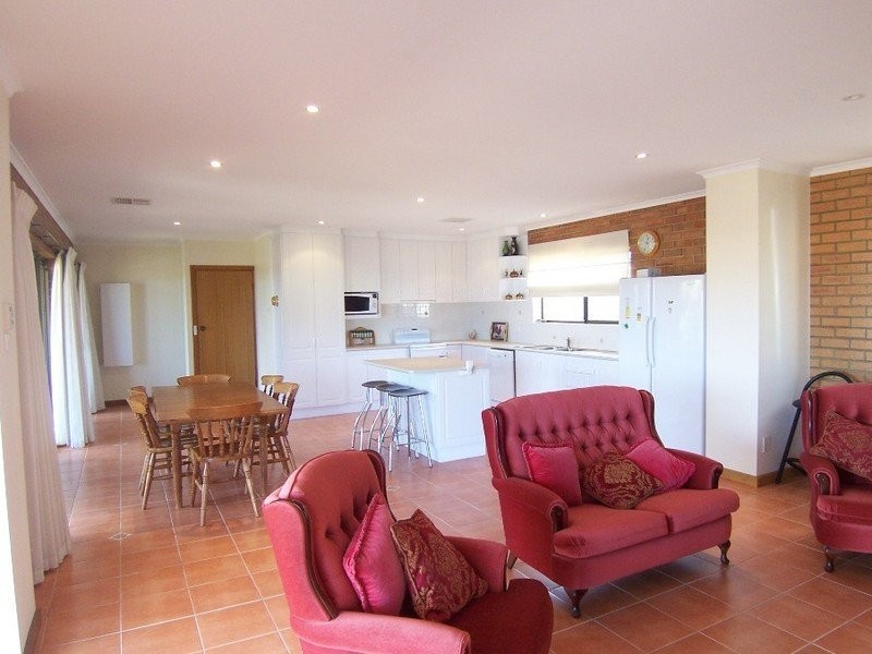 262 Esplanade, Aldinga Beach SA 5173