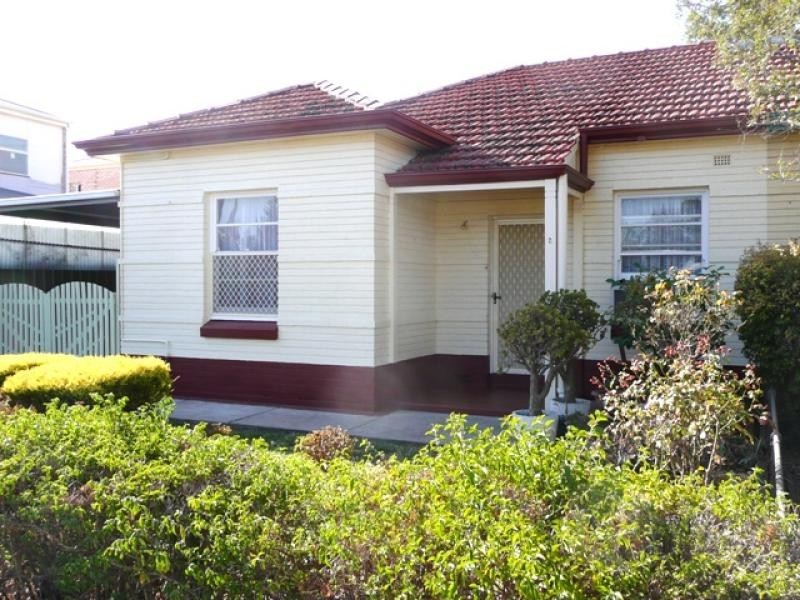 2 Cromwell Rd, Kilburn SA 5084