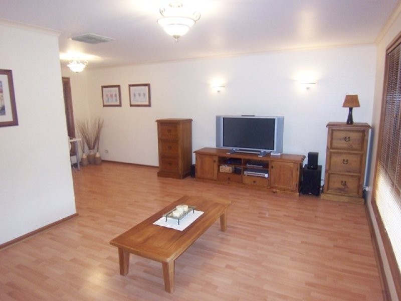 36 Tracey Avenue, Paralowie SA 5108