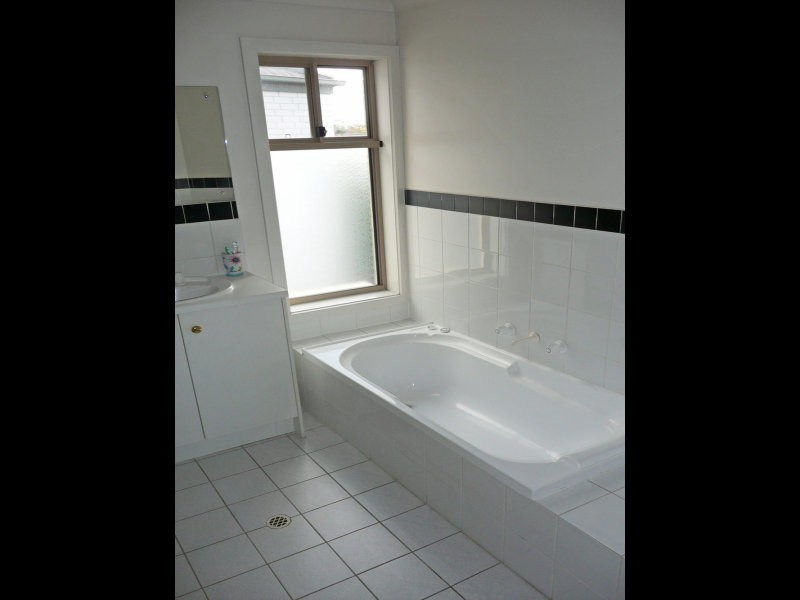 54 Sir Ross Smith Boulevard, Oakden SA 5086