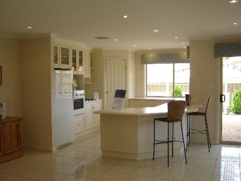 70 Leicester Grove, Andrews Farm SA 5114