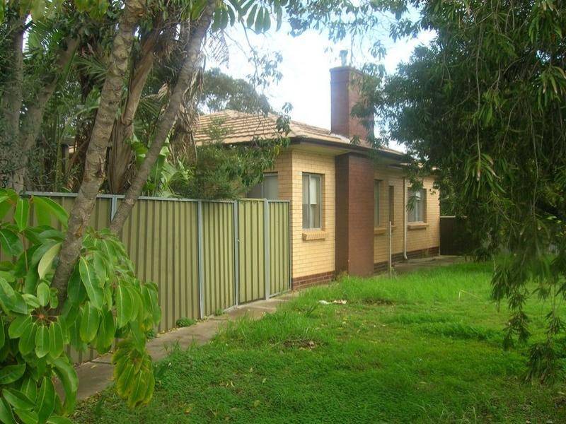 23 Somerset Avenue, Clearview SA 5085