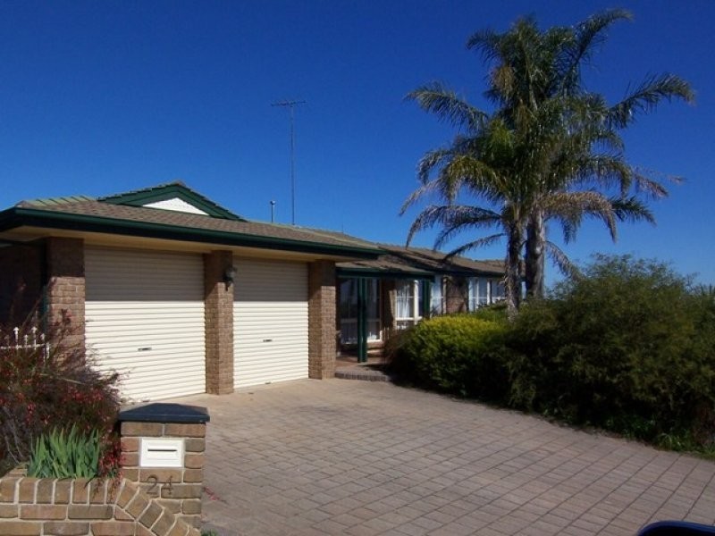 24 Jenolan Crescent, Hillbank SA 5112