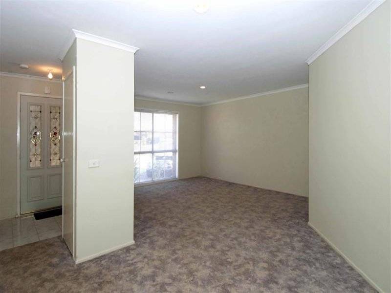 1 Penzance Place, Sydenham VIC 3037