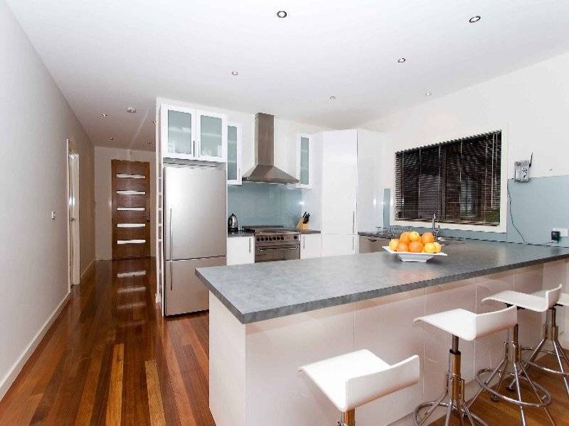 21 Park Lane, Taylors Hill VIC 3037