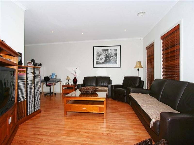 29 Durack Circuit, Taylors Hill VIC 3037