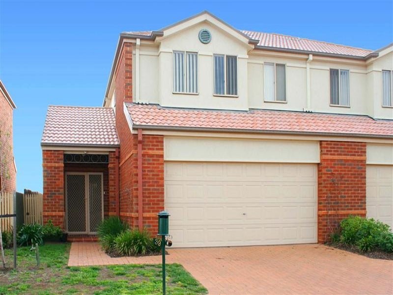 39 Durack Circuit, Taylors Hill VIC 3037
